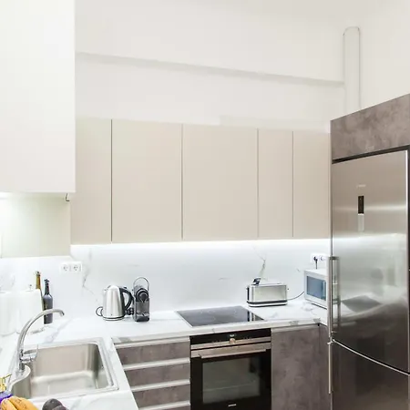 Experience Luxury And Comfort In The Heart Of Kolonaki