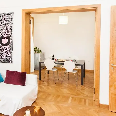 Experience Luxury And Comfort In The Heart Of Kolonaki Apartment *