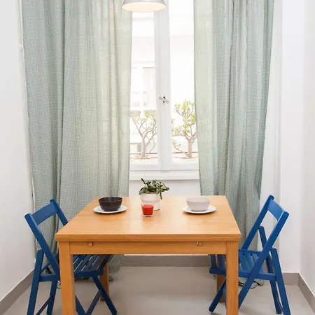 Experience Luxury And Comfort In The Heart Of Kolonaki Apartment Athens